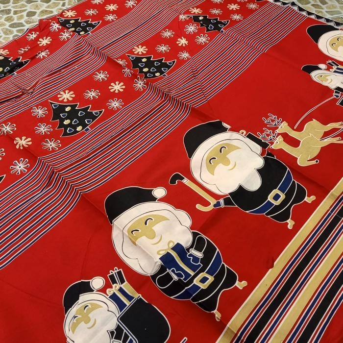 kain batik natal merah sinterclas pohon natal
