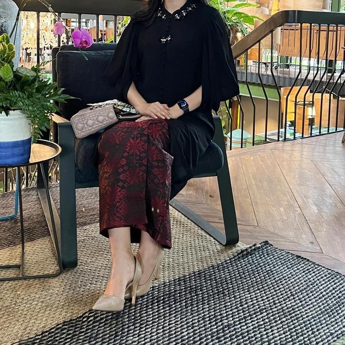lplw- Lausboutique-Tunik Maisa-Seri 2306-Hanya Tunik Kancing Muslim