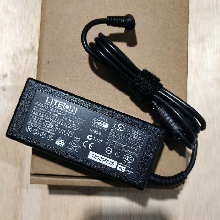 Charger Adaptor Zyrex KINTAMANI 19V 3,42A NEW GRADE ORI