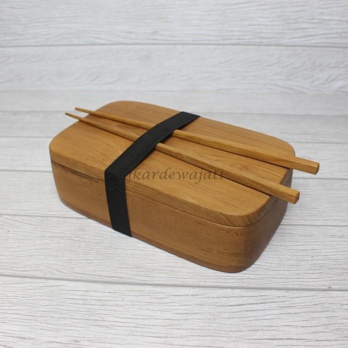 Box bento untuk bekal makan dari kayu jati + Sumpit
