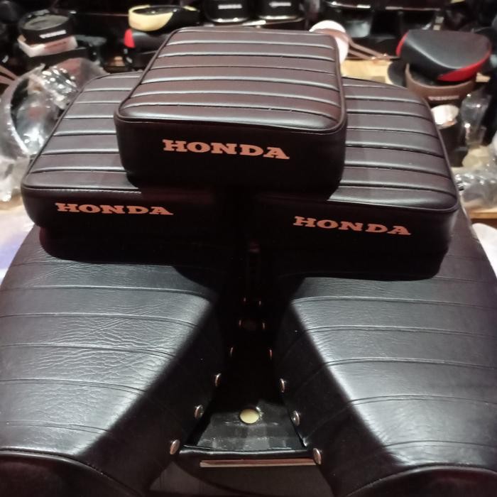 Jok pisah C70 c50 belakang