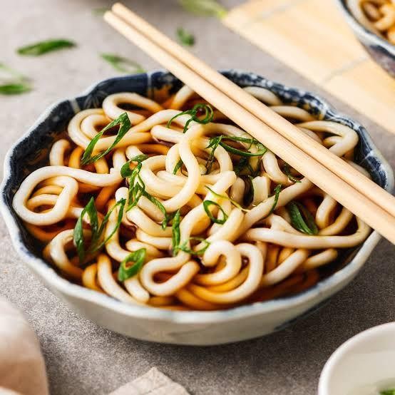 Eat77- Udon Mie Jepang Halal/Mie Udon Khas Jepang/Mie Instan Udon/Makanan Instan Siap Masak