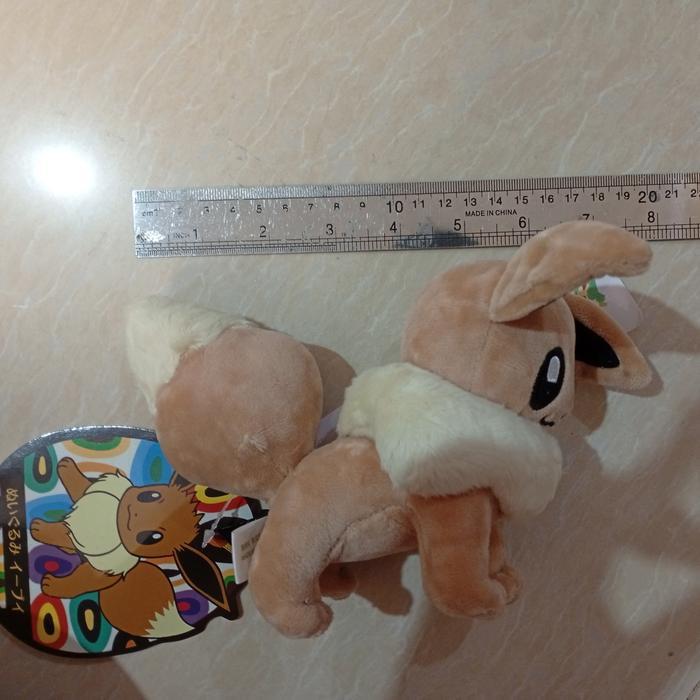 Boneka Pokemon Eevee Evolution 15-20cm Pokemon Doll / Cute Plush Hadiah Ulang Tahun