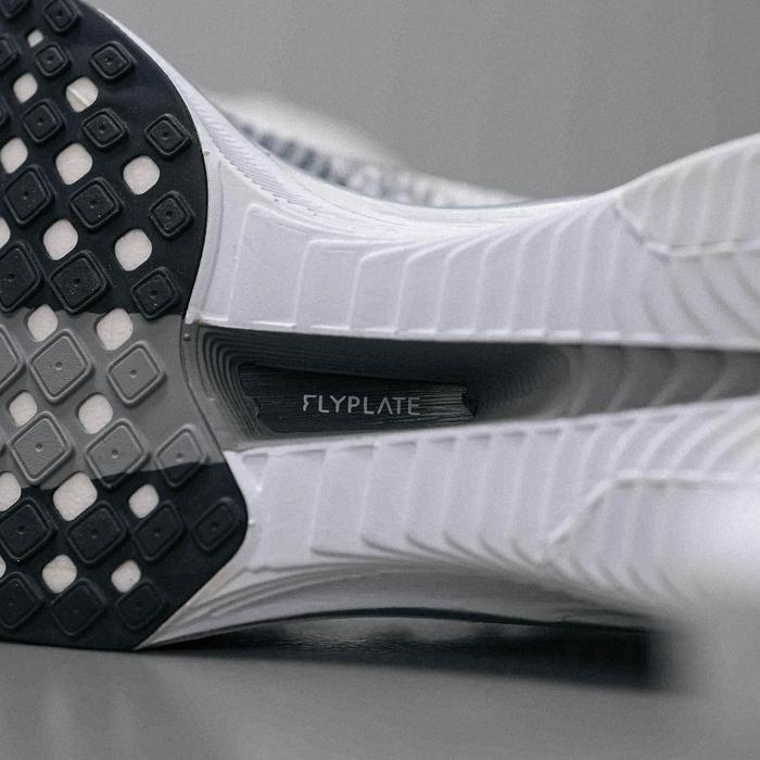 Zoom fly 3 White Particle Grey Womens
