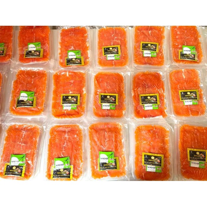 

Mamiseler45 - Fresh Salmon Sashimi Slice 200Gr - Makanan Segar Siap Saji Seafood