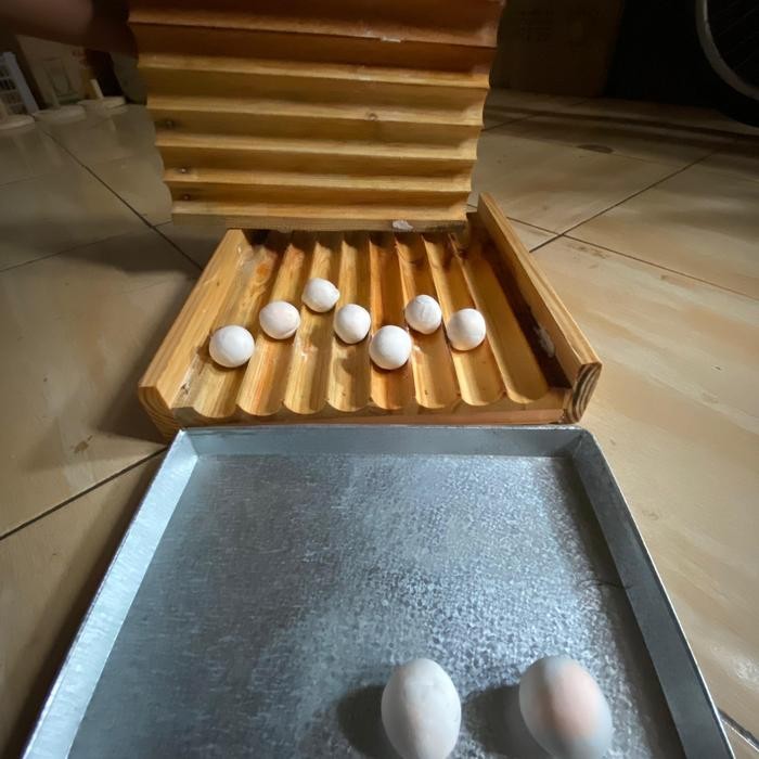 cetakan kue bulat / mesin cetak bakso manual 8 lubang 20-32mm