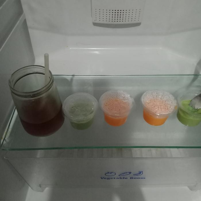 RAK KACA TUTUP VEGETABLE ROOM KULKAS / LEMARI ES SANYO AQUA AQR D240,