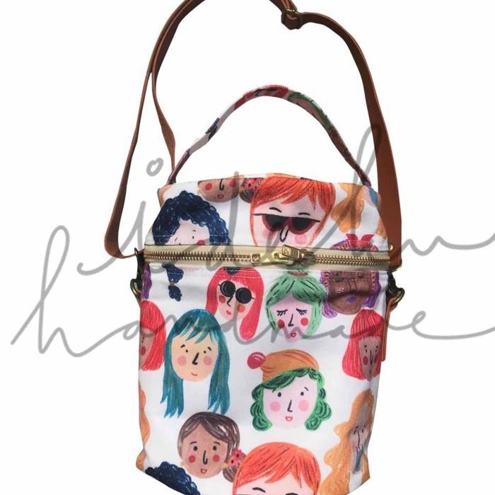

DIFF BAG FACES BY IDEKU HANDMADE