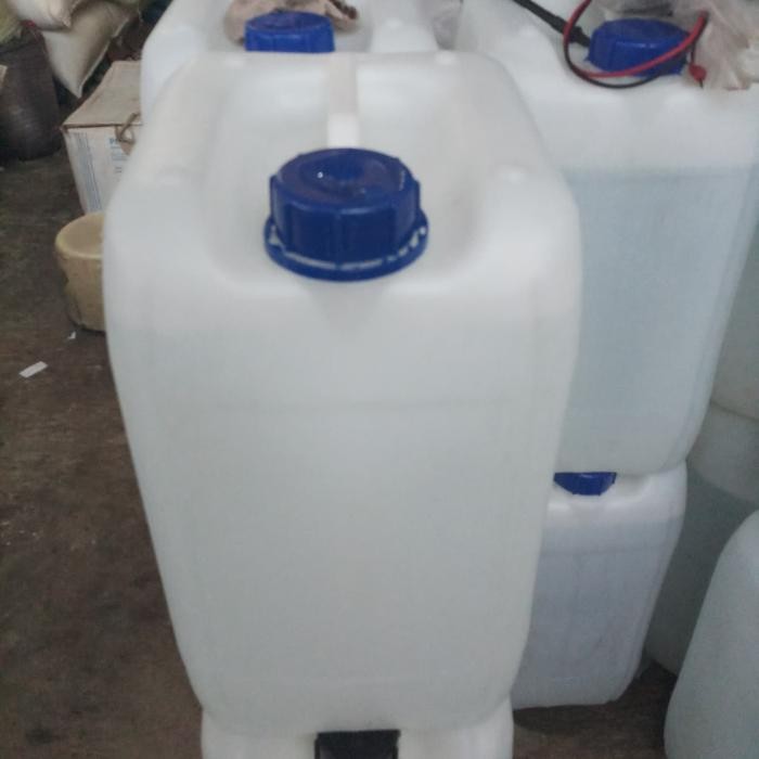 aquades 20 liter