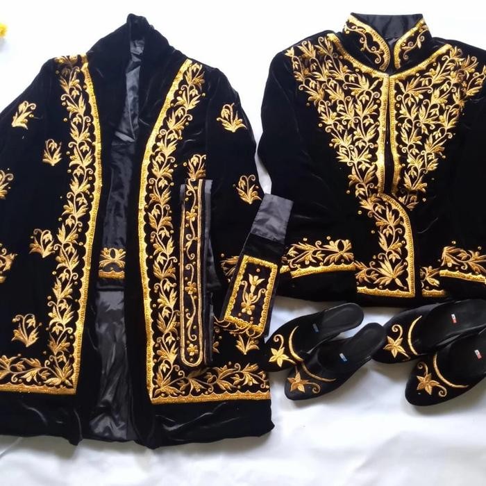 ORIGINAL Baju Pengantin Pokem AJogja Bahan BLUDRU Hitam Bordir Emas READY STOCK