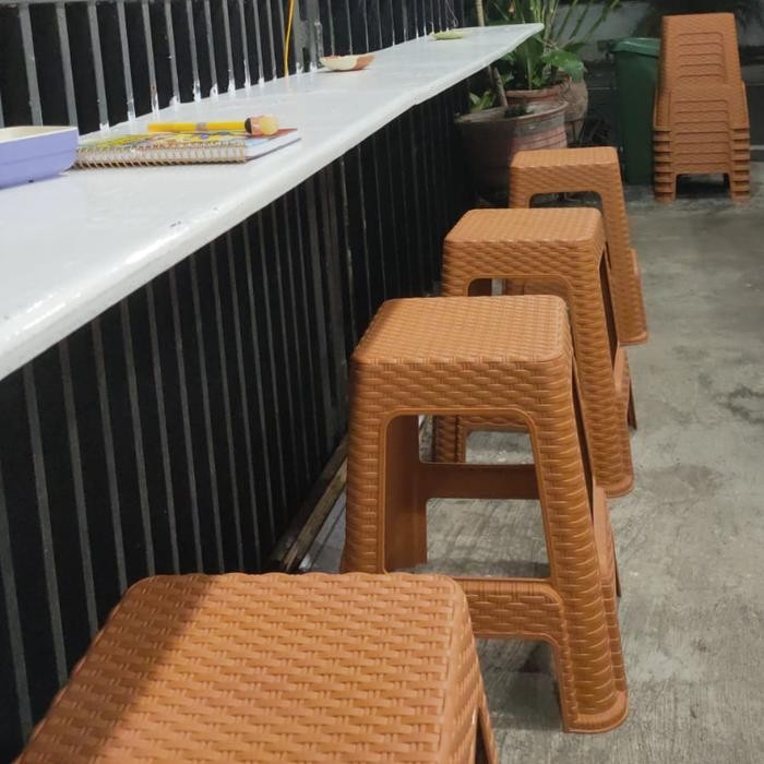 Kursi Baso Rotan Premium Extra-Kokoh / Bangku Bakso Warna Cantik Mondoware - Favorit Angkringan -