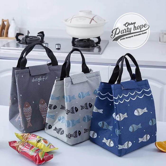 Tas Bekal Ikan / Cooler Bag Motif Ikan Perekat / Tas Bekal / Lunch Box