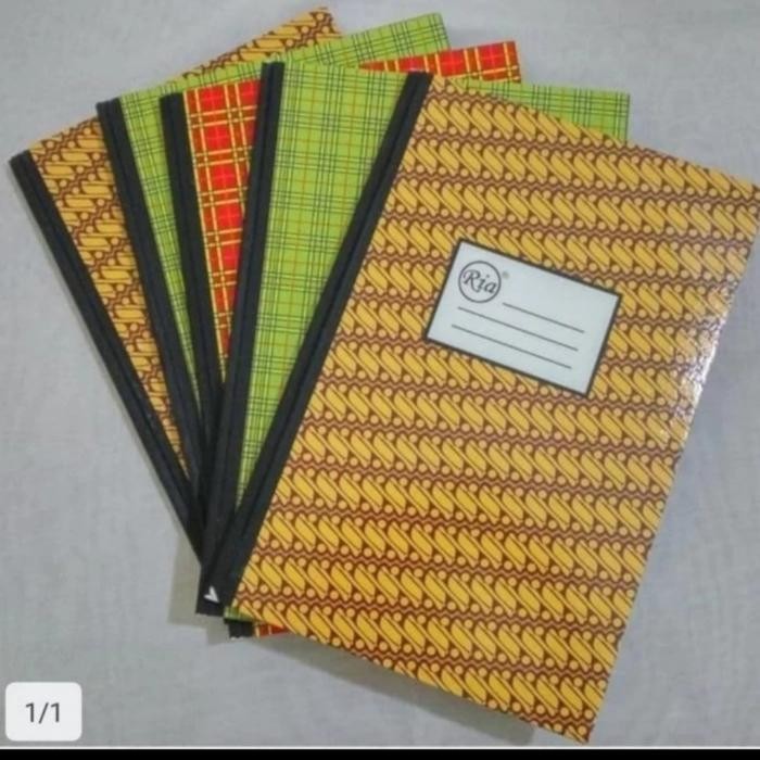 

buku folio 200 lembar ria tulis
