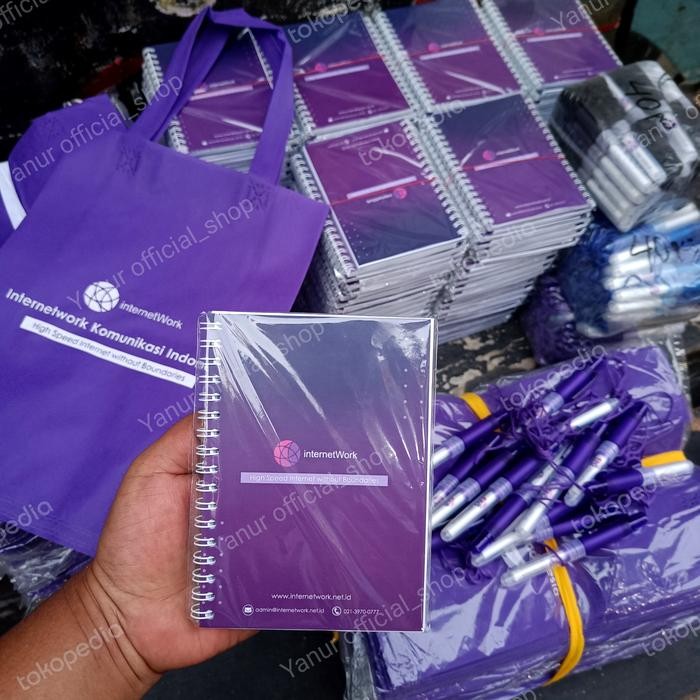 

pesanan kusus notebook + pulpen custom