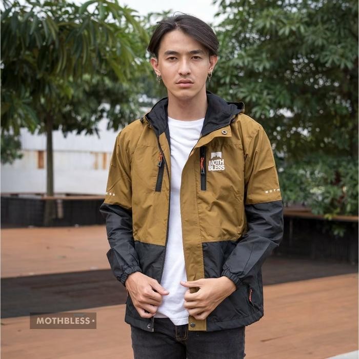 ASLI JAKET TNF PAKAIAN OUTDOR BISA READY STOCK