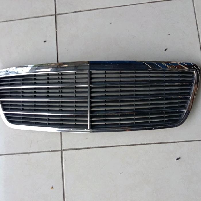 Grill Mercy W210 E Class Original