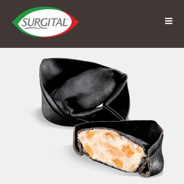 

Ravioli Salmon with Black ink