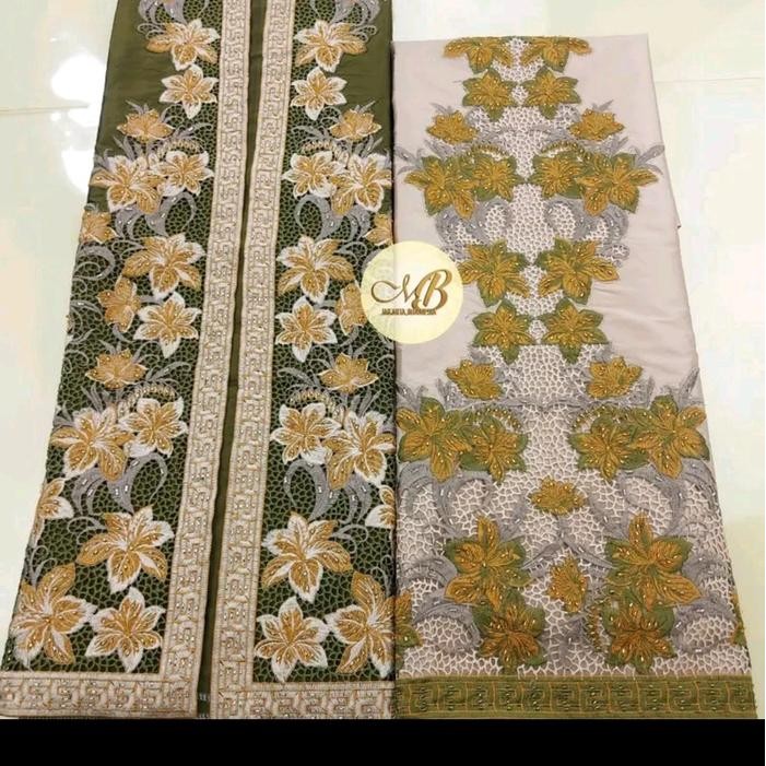 Bakal ABAYA MOTIF bunga tulip di bahan taveta sutra