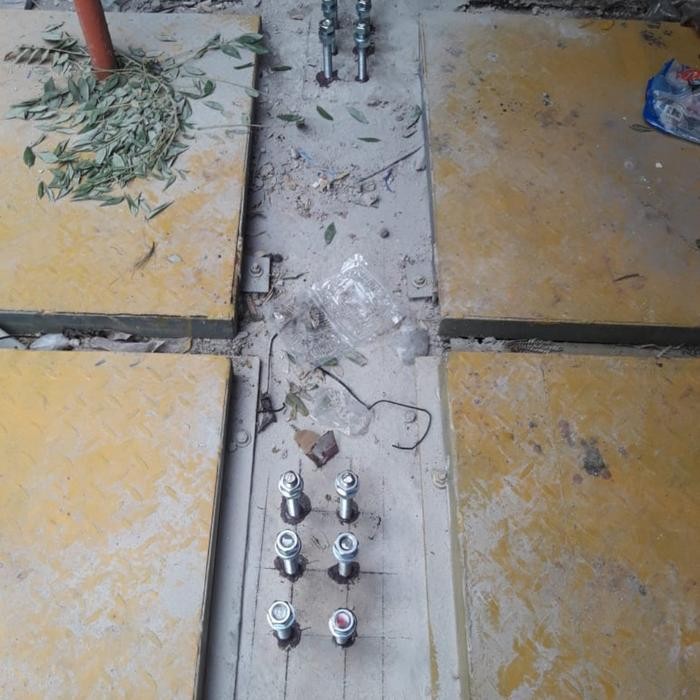 SIKA ANCHORFIX 2.CEMIKAL ANCHOR/LEM BESI KE BETON YG MEMELIKI TEKANAN