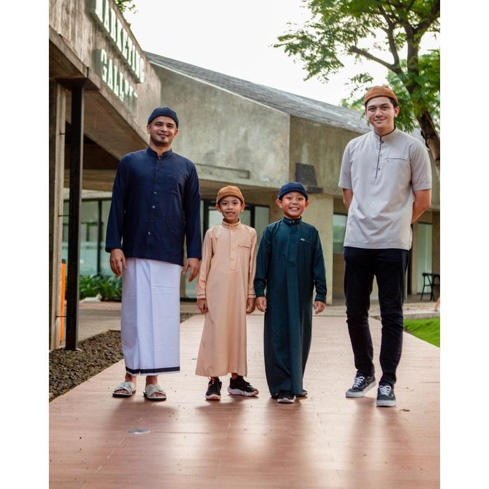 Qori Apparel - Topi Peci Mikihat Kopiah Muslim Pria Topi Distro Pria
