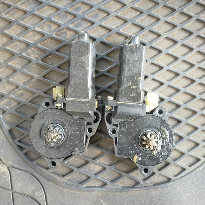dinamo power window hyundai Trajet