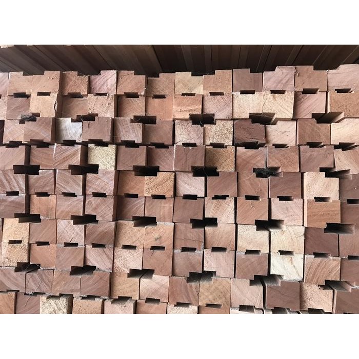 Kusen kayu meranti merah berat solid free ongkir jawa dan bali