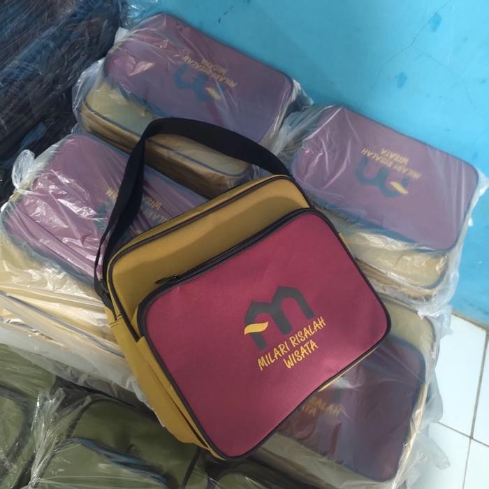 tas selempang umroh/tas selempang custom/tas jemaah hj/tas tas kotak