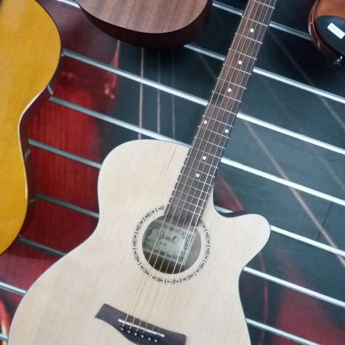 Grande GC8 NA Acoustic String Guitar Original
