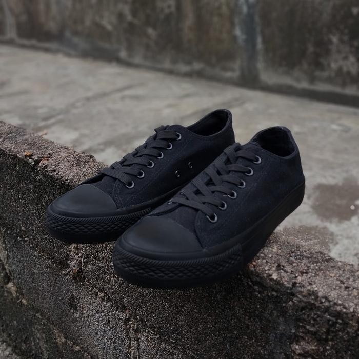 habibi Sepatu Sneakers Pria Sepatu Kasual Kanvas Hitam Polos Sepatu Sekolah Cowok Fashion Korea SPT
