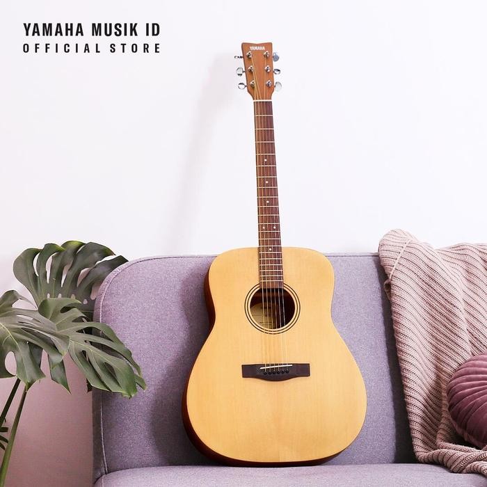 Yamaha Acoustic Guitar F400 / F-400 / F 400
