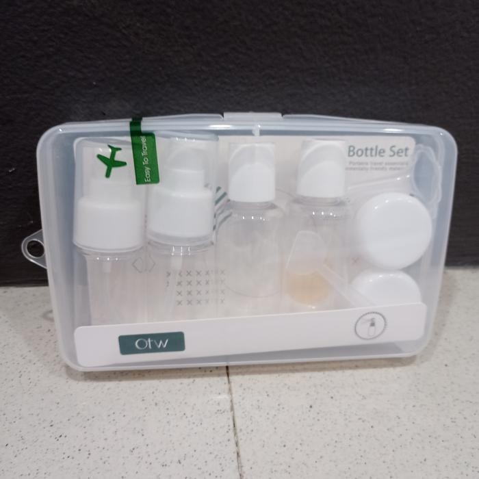 TERBARU TRAVEL SET BOTTLE KIT KOTAK MEWAH