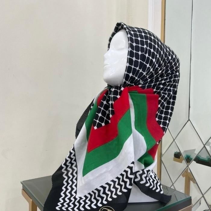 Hijab Segi Empat Voal Motif Palestina Hitam Merah Hijau