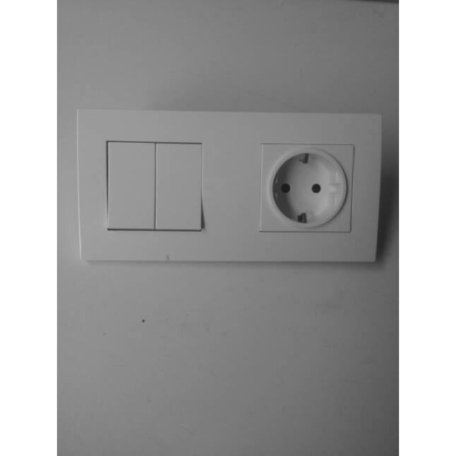 Stop Kontak+Saklar 2 Gang Schneider