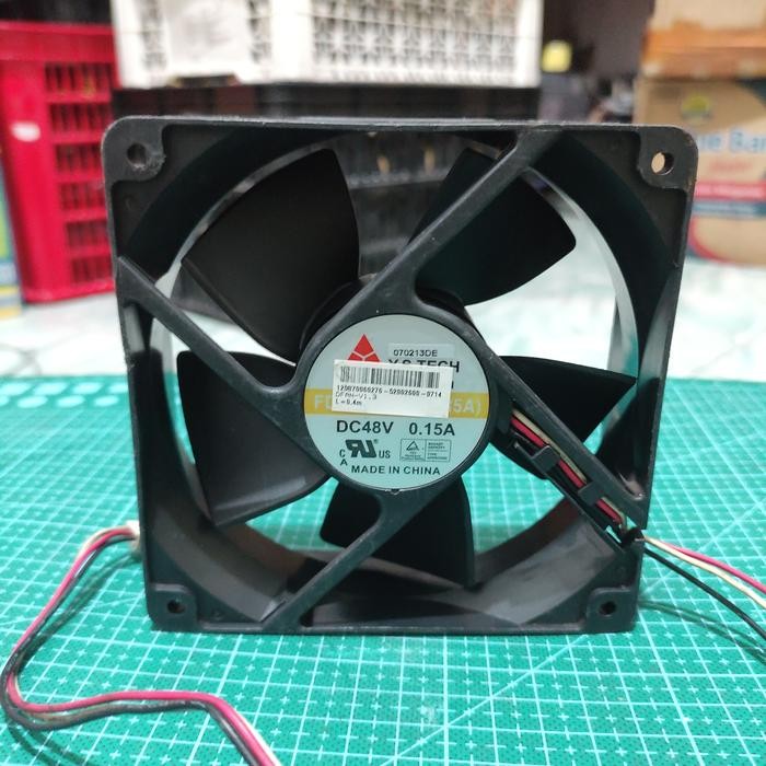 Y.S.TECH DC BRUSHLESS FAN DC 48V 0.15A FAN DC BALL BEARING 12CM