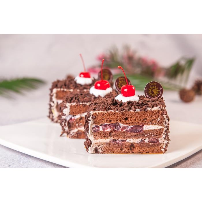 TerEnakPolll- Black Forest - Slice Cake