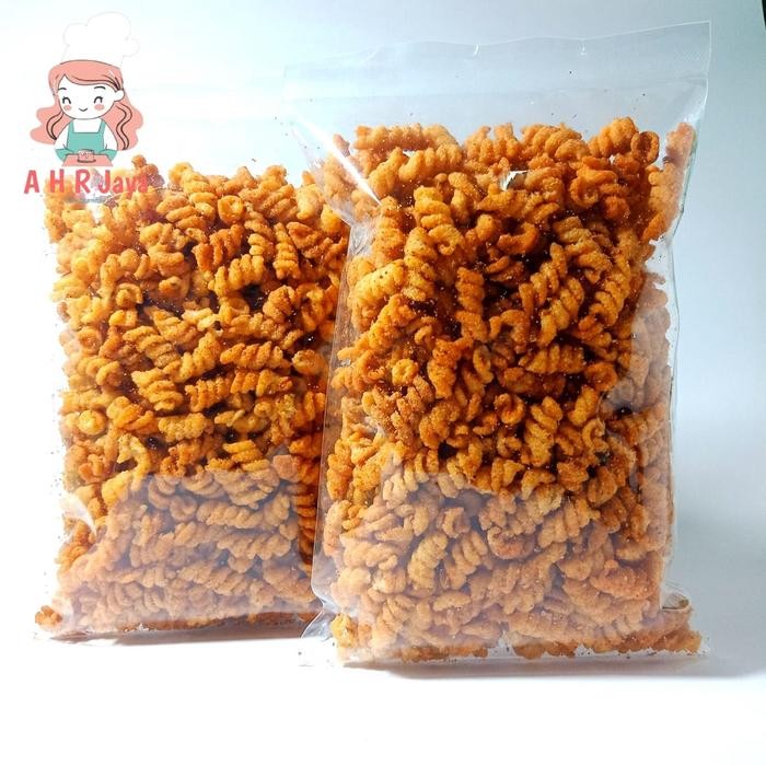 

1 KG MAKARNI SPIRAL PEDAS ASIN SNACK KILOAN TERLARIS