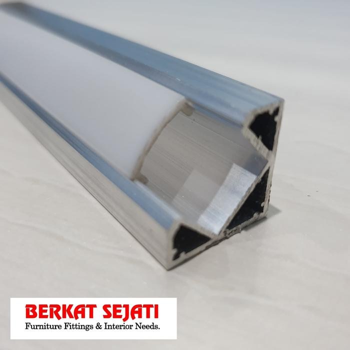 Pilihan- List Lis Rel Rumah Cover Casing Lampu Led Strip Alumunium Sudut Siku 1 Meter - Silver