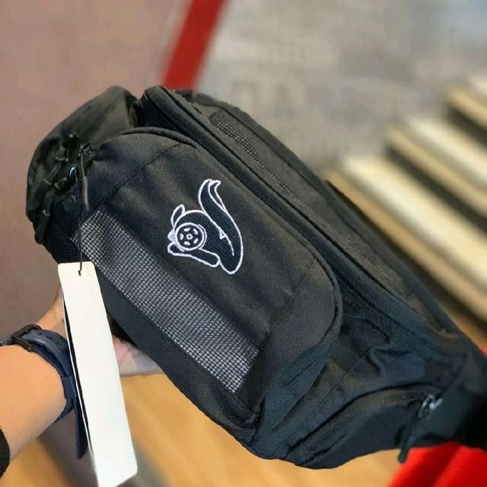 Tas Pinggang Rabbit And Wheels Raw V2