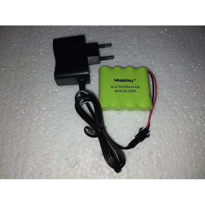 Paket Batre RC Mobil Remot 4.8V 4,8V 4700mAh Socket Hitam + Charger