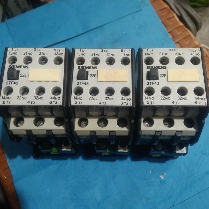 Terbatas Contactor Kontaktor Siemens 3Tf43 22E 220V 30A. Terlariss 