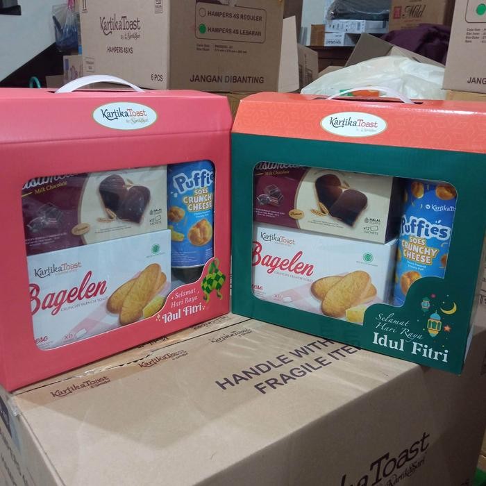 

Pilihan- Hampers Premium 3S Kartika Toast By Kartika Sari Bandung Hamper Gift P