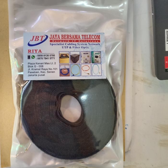 

Velkro Strap/Pengikat Kabel Organizer 1Cm Warna Hitam Panjang @10Meter