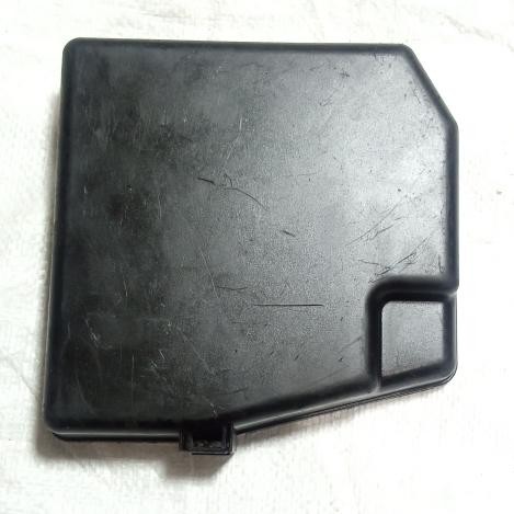 COVER TUTUP BOX SEKRING FUSE BOX TOYOTA YARIS VIOS GEN2  82662-52390