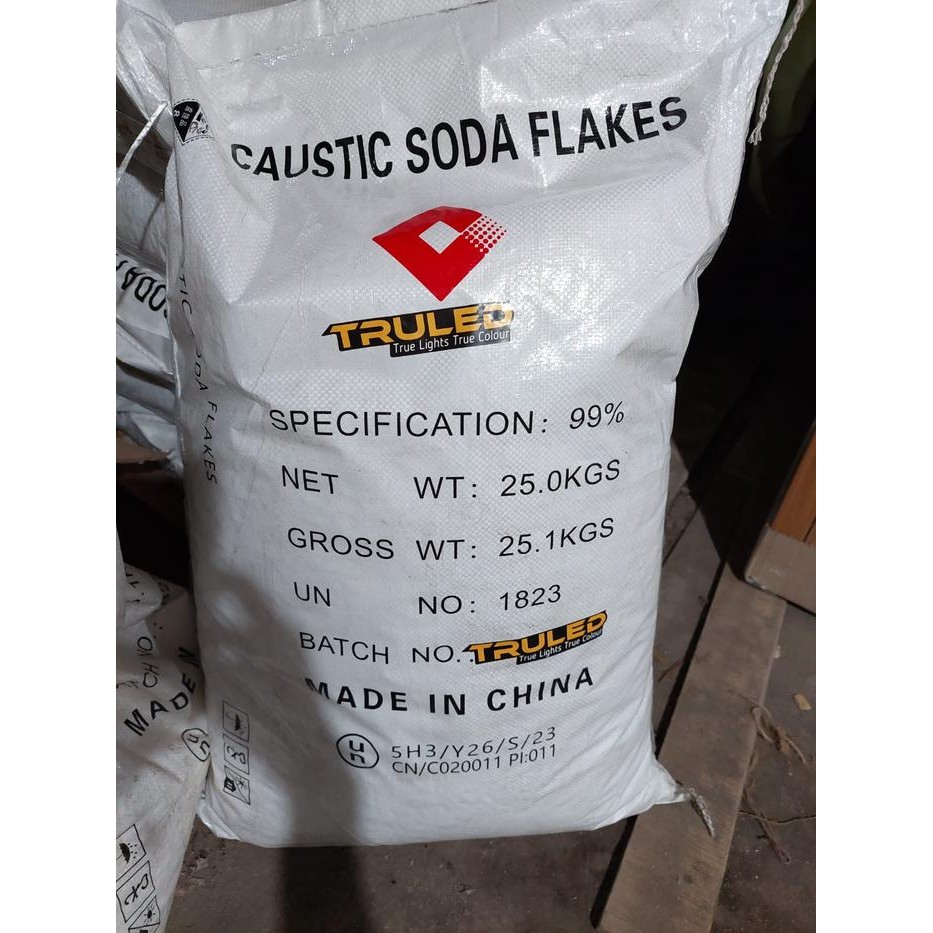 [V] SODA API 500 GRAM FULL IMPORT / CAUSTIC SODA FLAKES / NaOH 99% MURNI IMPORT BERAT FULL