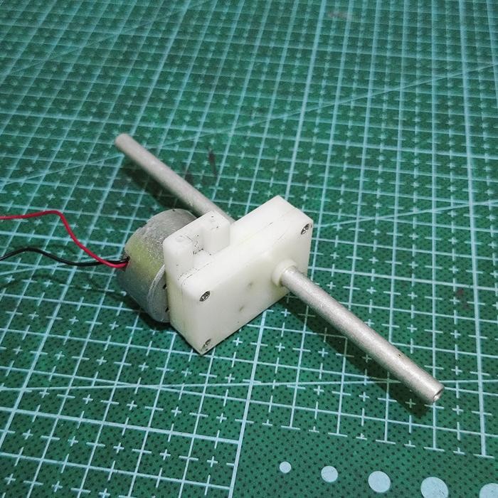 DINAMO DC MOTOR LOW RPM 3V - 5VDC 10 - 20RPM DC MINI GEARBOX LOW RPM