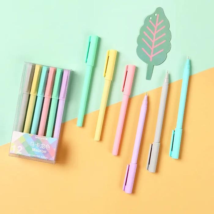 

Pulpen Gel - Pena Gel Ukuran 0.5 mm Tinta Hitam Macron Isi 12 Pcs Stationery