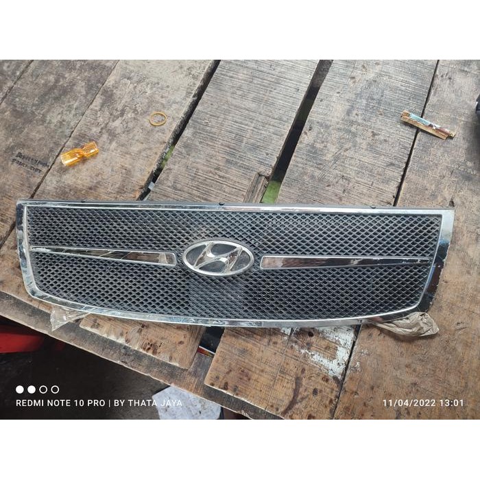 Grill Hyundai Accent Avega