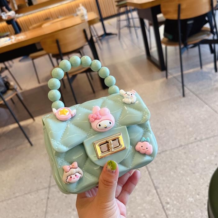 

TAS ANAK PEREMPUAN / TAS SELEMPANG JELLY MINI / TAS JELLY MINI ANAK manik manik