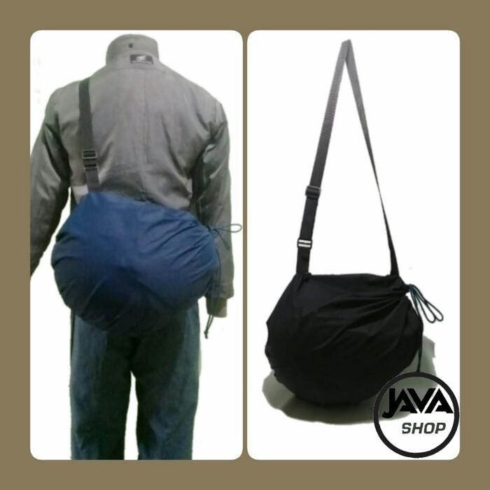 Sarung Helm bahan Tebal Cover Helm, Tas Helm Motor, Bag Selempang -anti air