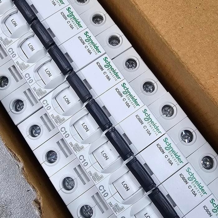 MCB SCHNEIDER IC60N 1P10A